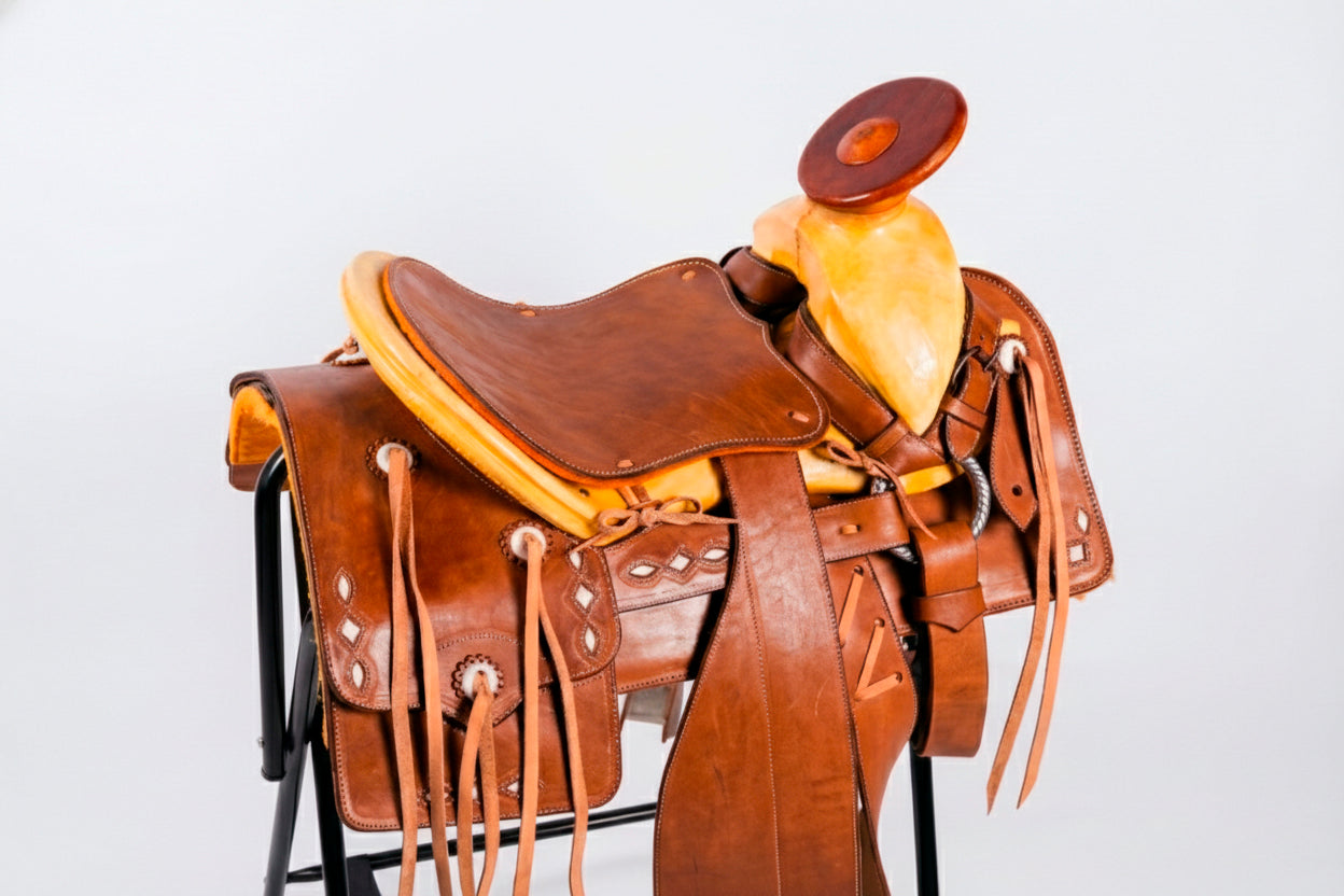 MONTURA VAQUERA C CANTINAS
